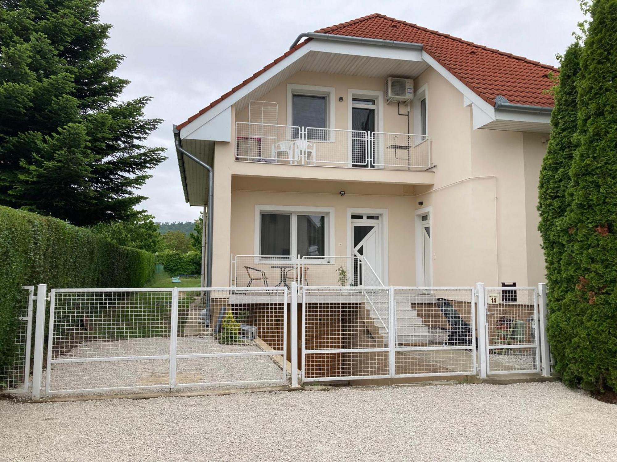 Luca Apartman Gyenesdiás Buitenkant foto